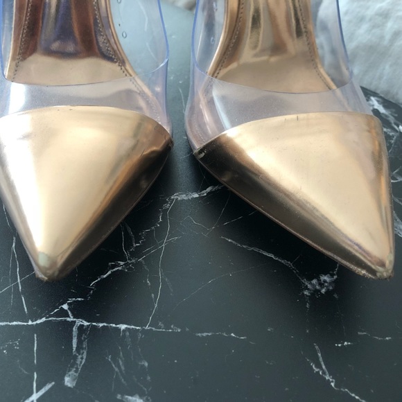 Gianvito Rossi Plexi Pump - Picture 2 of 6